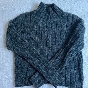 SHEIN Cropped Turtleneck Sweater